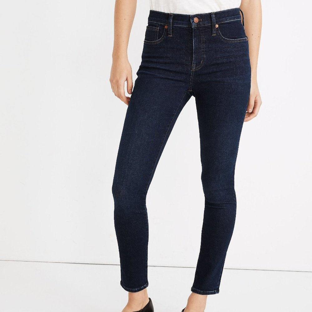 9" Mid-Rise Skinny Jeans in Orland Wash: TENCEL™ Denim Edition